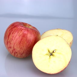 山东烟台红富士苹果栖霞特产新鲜水果80mm5斤装可批发